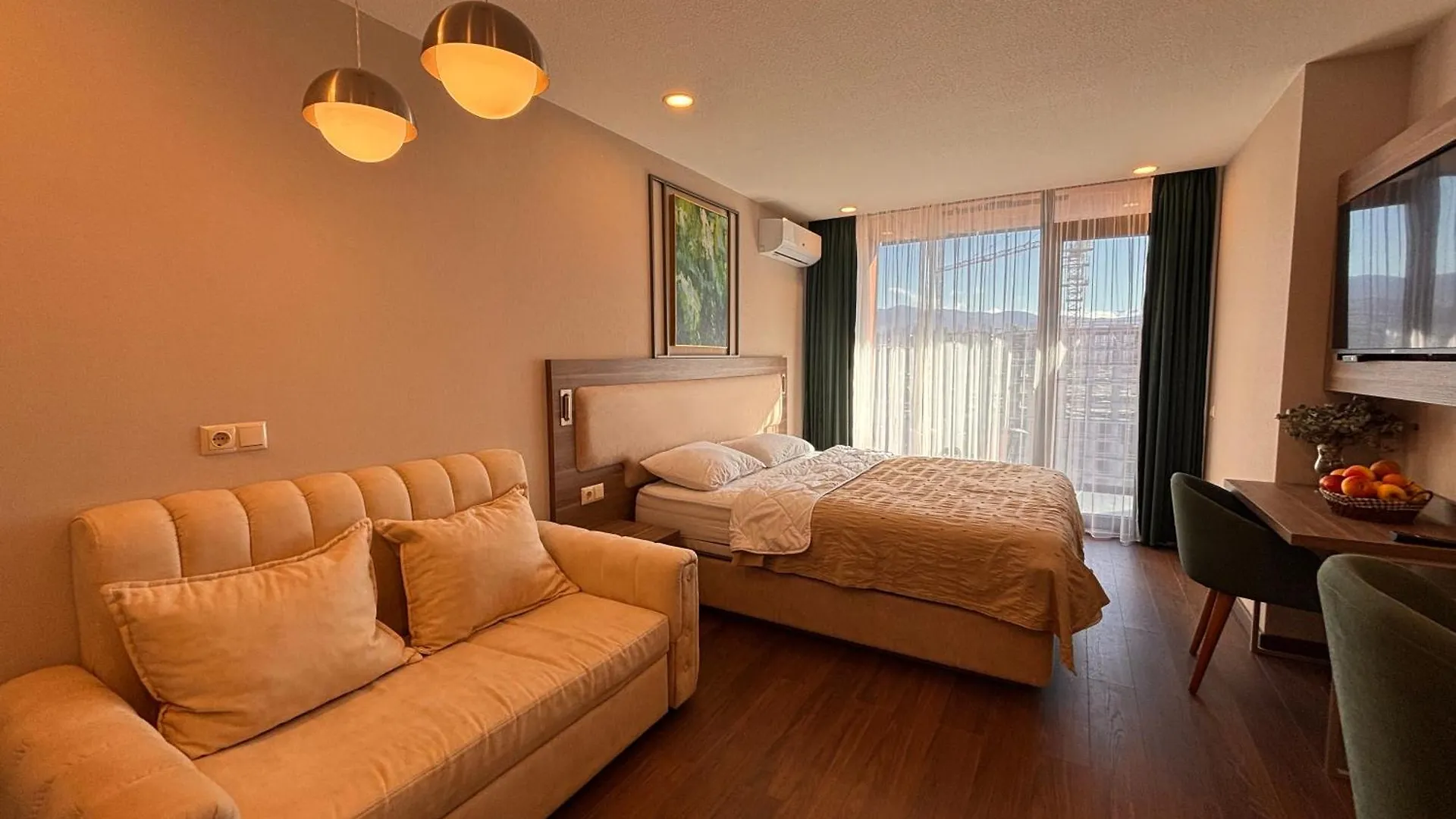 Apartments 1 Line Sea Batumi 0*,